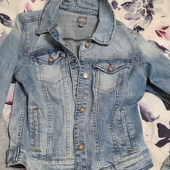 Jacket - Picture 2 of 3